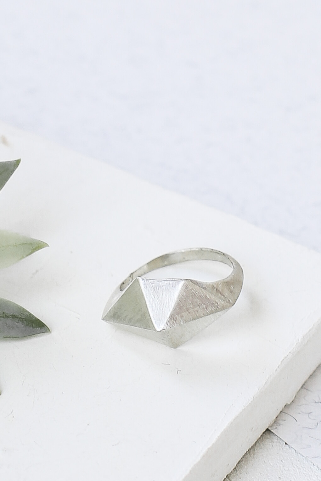 wide-metal-ring-0410922-2