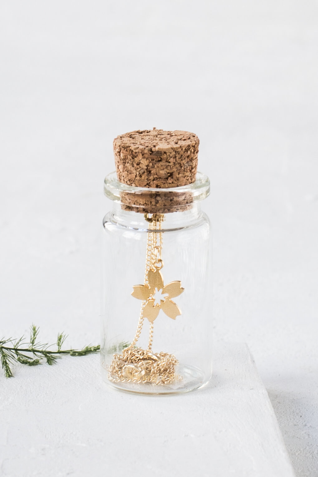 115192-Tiny Hanami Necklace-1