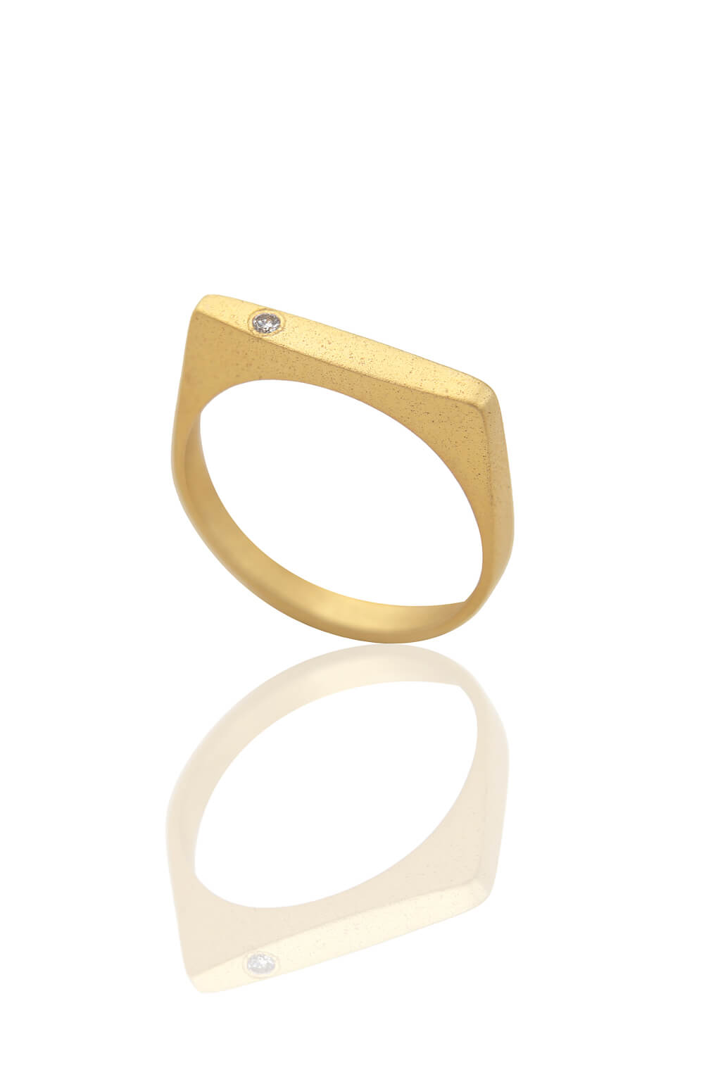 901214-14k Gold Thin Signet Diamond Ring-3