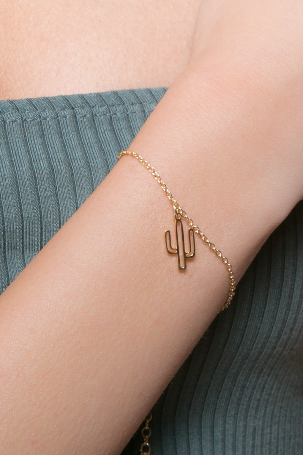 Tiny Cactus Braclet-1