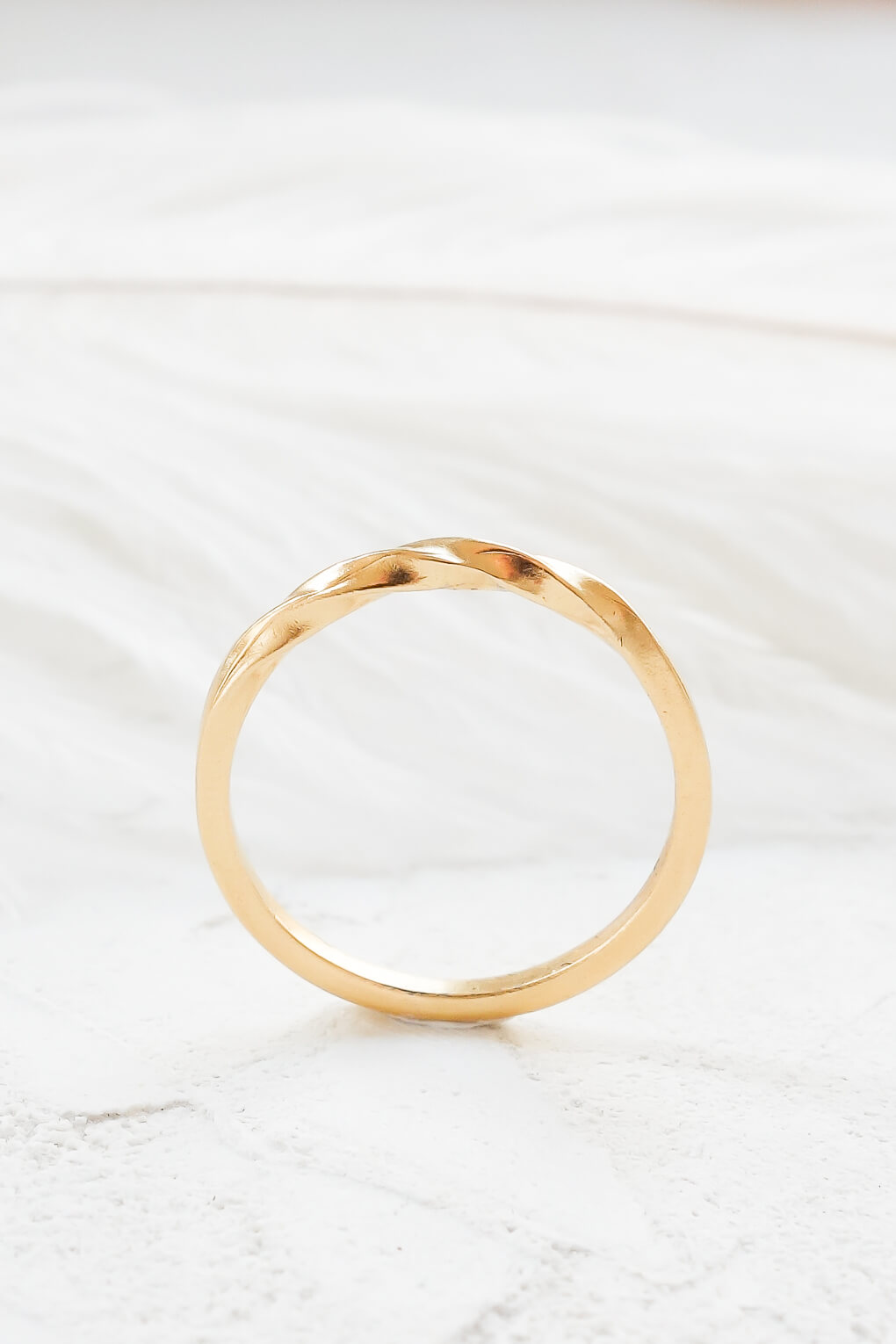 wide ring with a twist-8