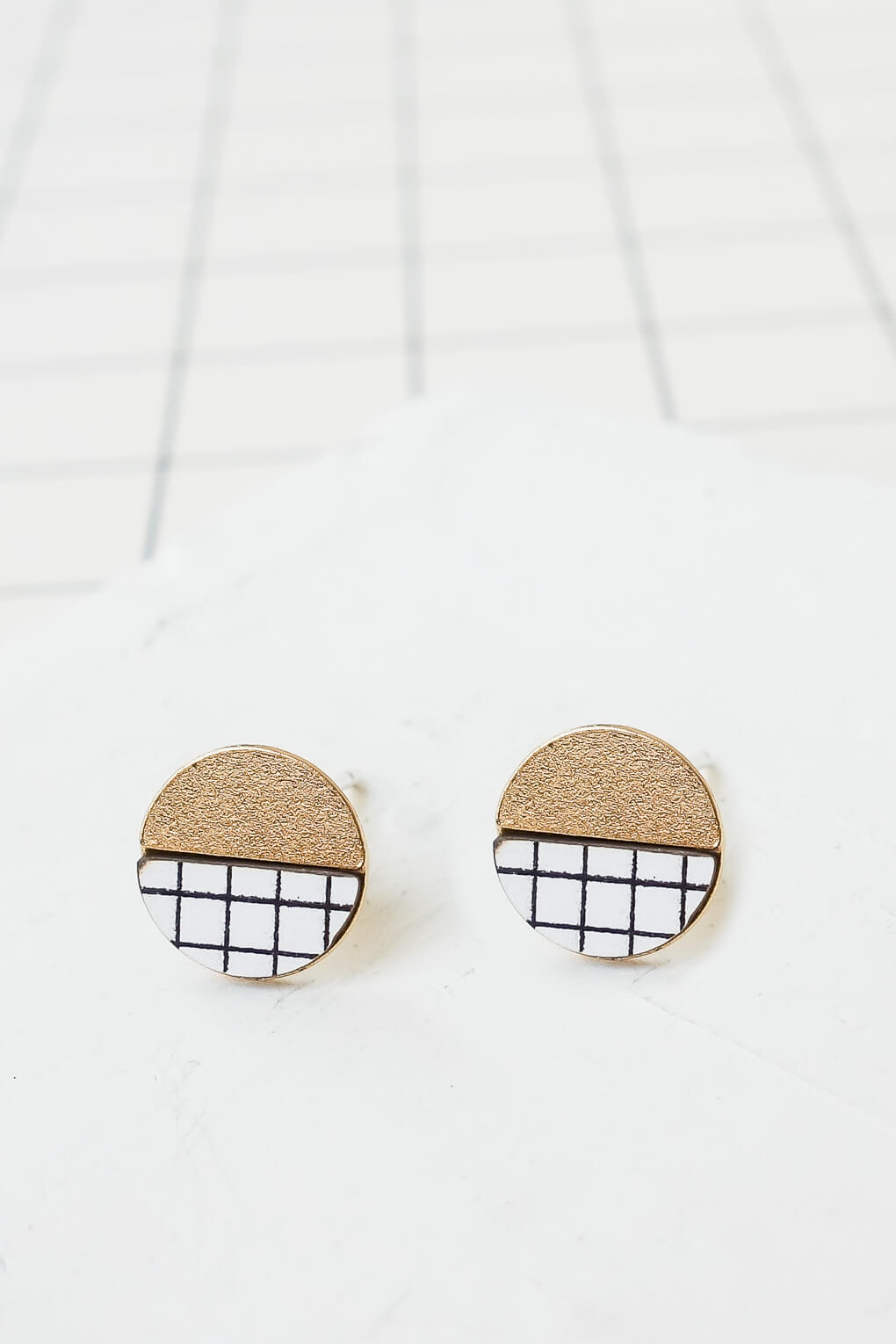 Pi Earrings 341542-8