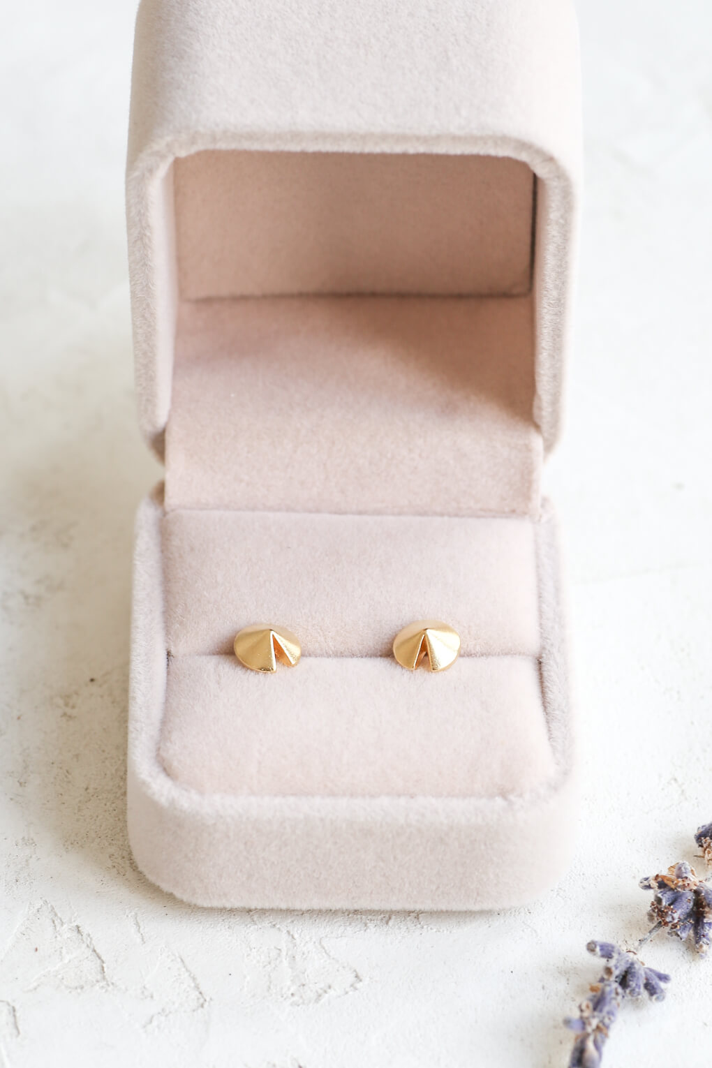 Sting Post Earrings