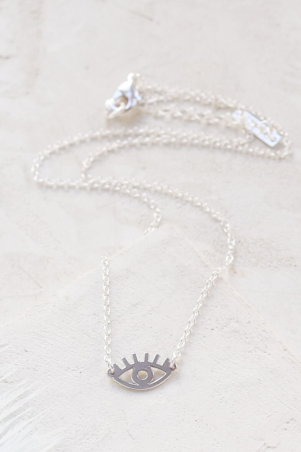 118332-Tiny Eye Necklace-6