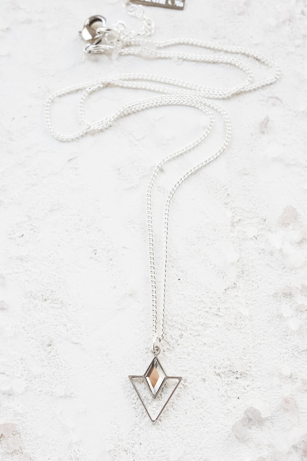 118802-Ella Necklace-3