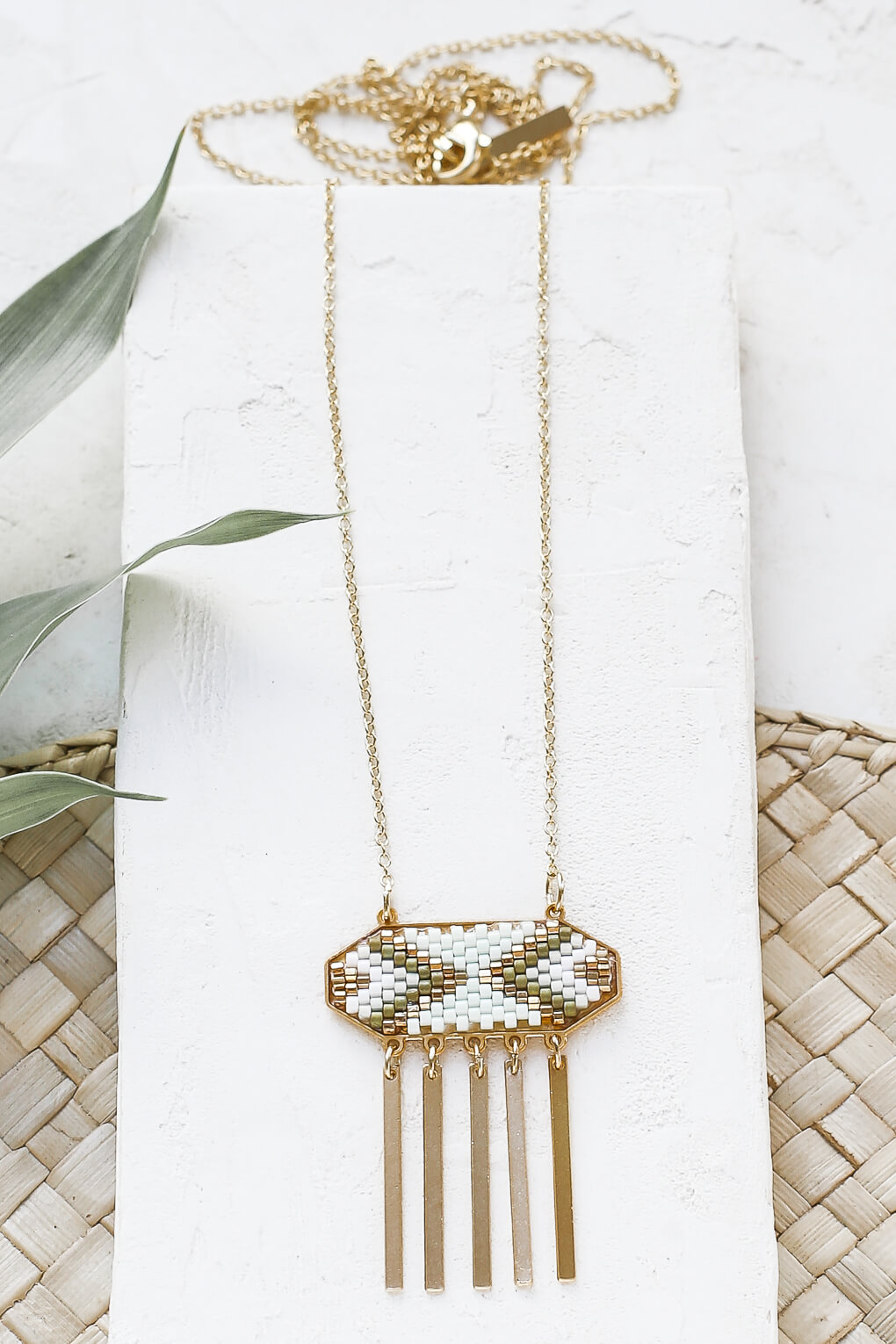 120432-Zoya Necklace-5
