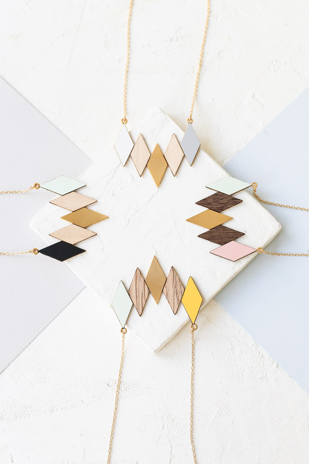 115672-Oslo Necklace-8