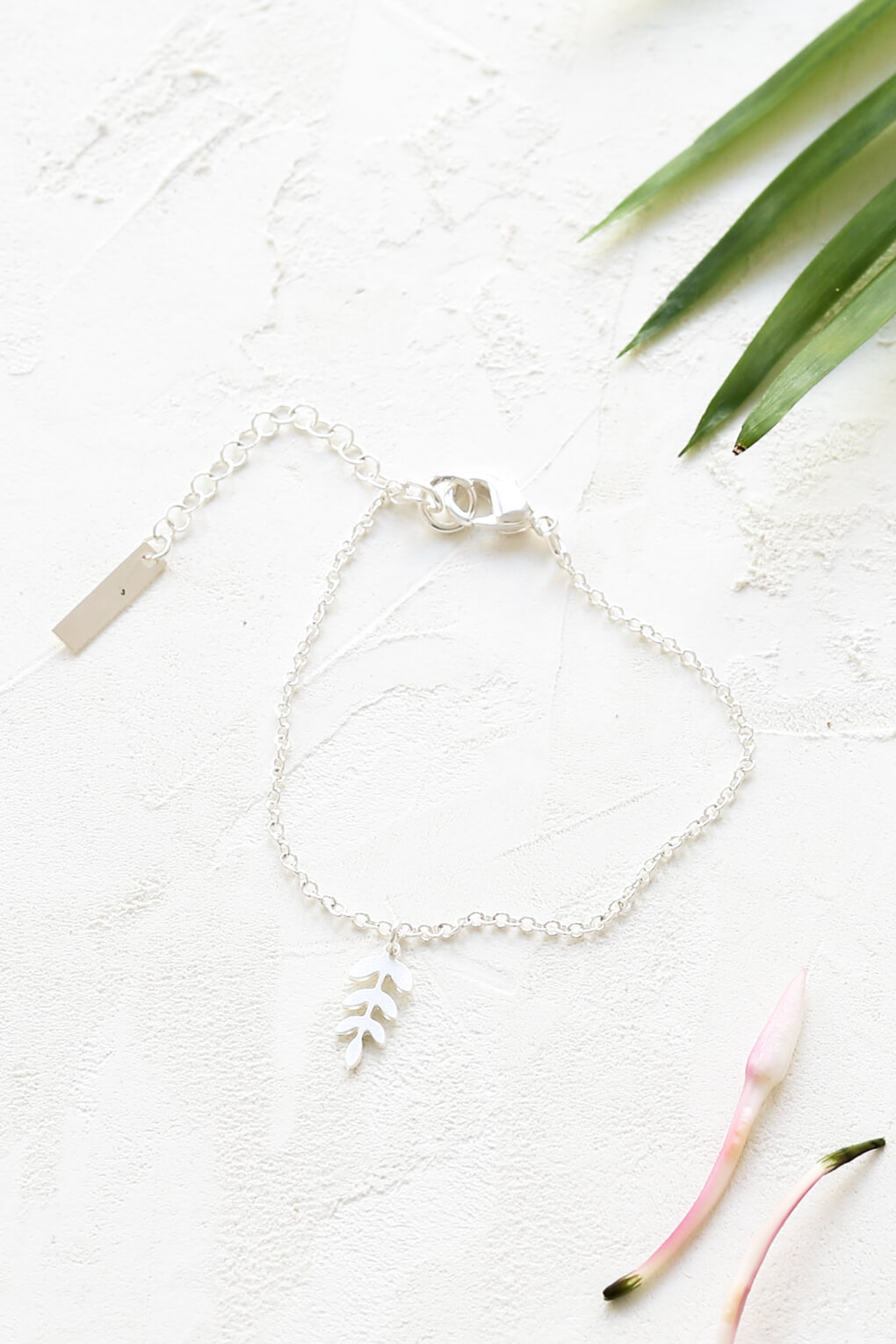 212052-Tiny Geo Bracelet-4