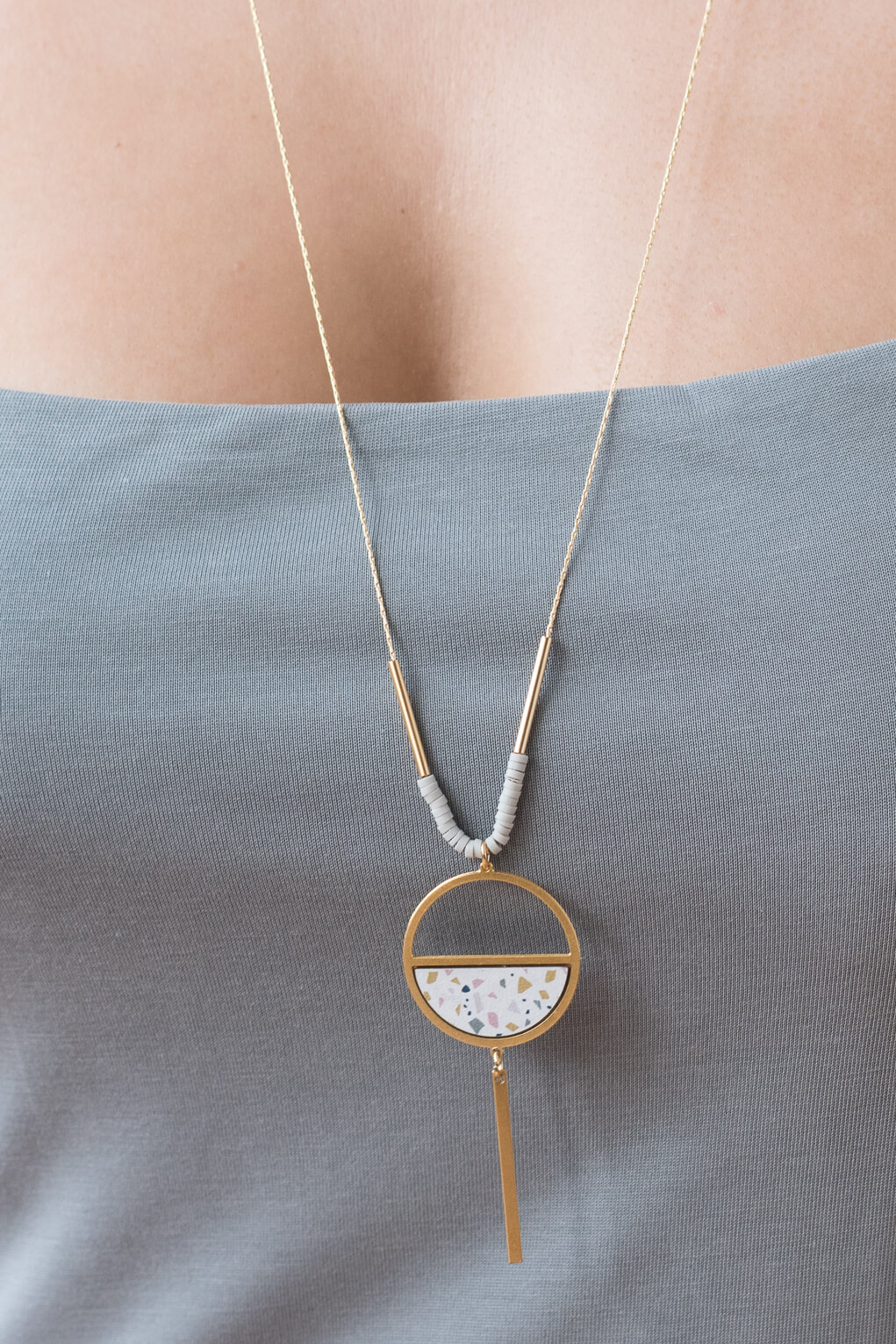 121402-Long Concept Necklace-20