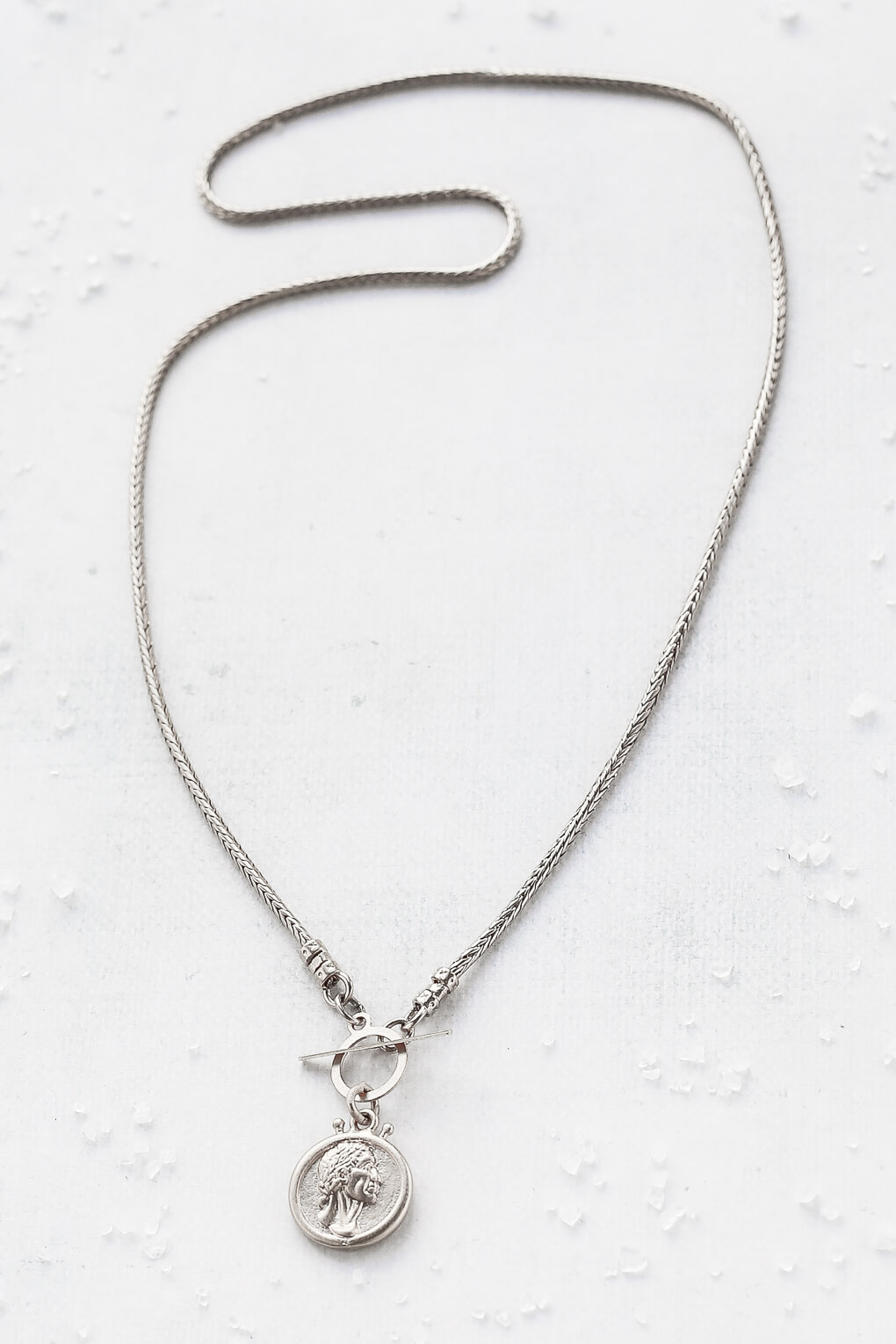 medea necklace 0121622-4