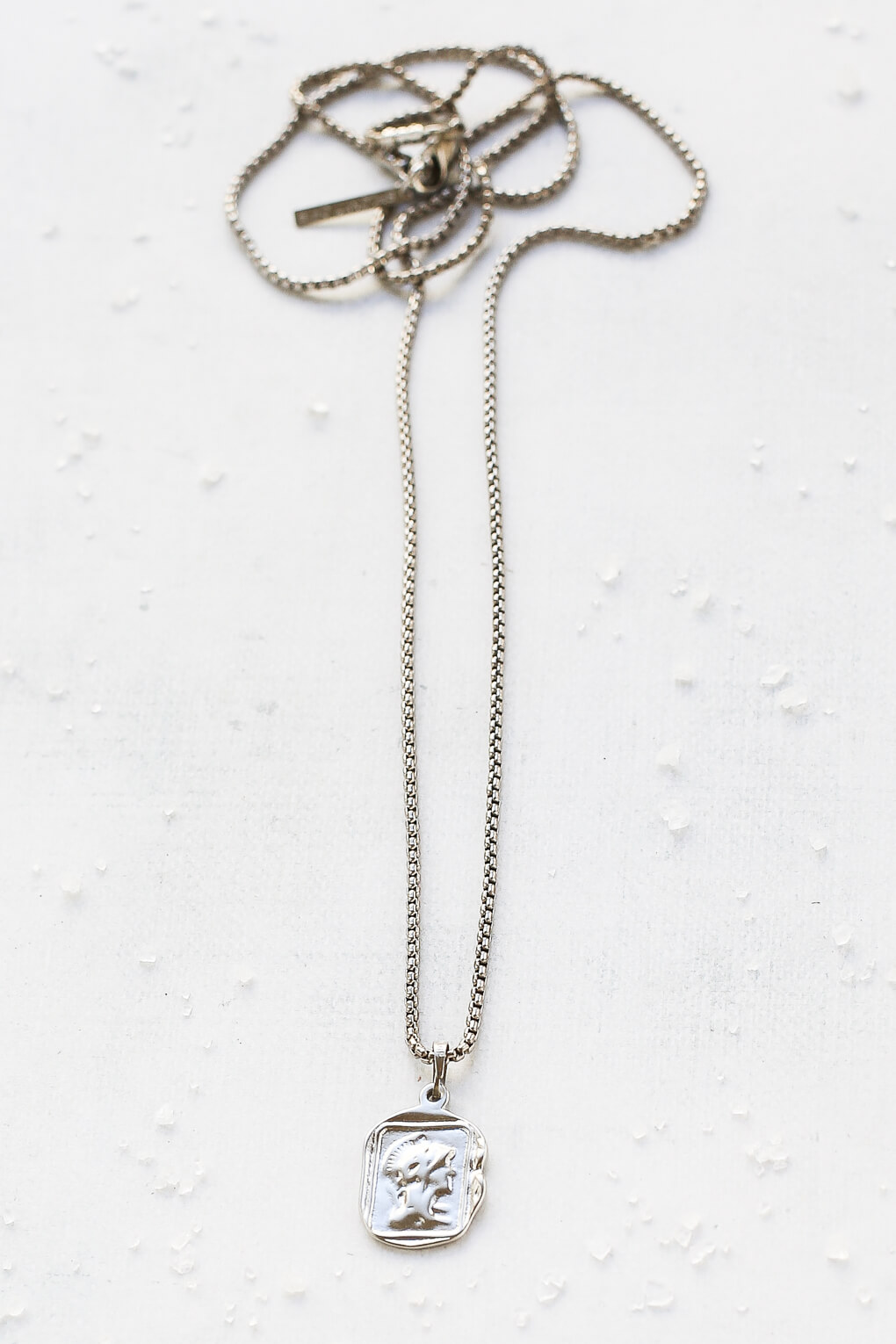 troy necklace 0121582-3