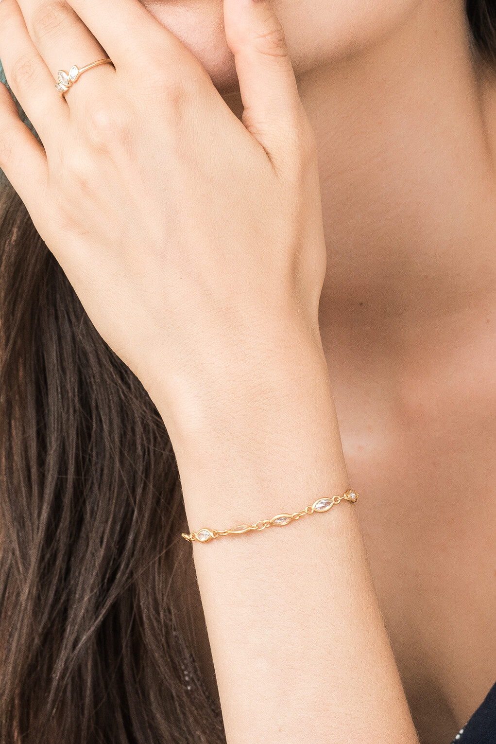 0262062-Luna Bracelet-1