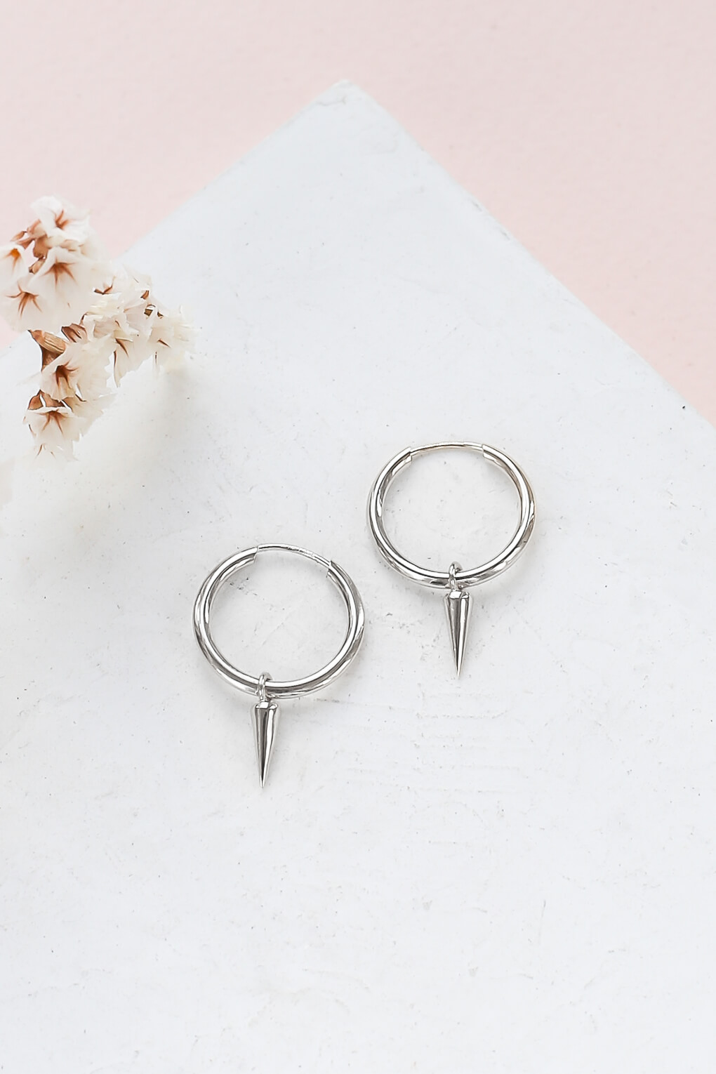 Eddie earrings is 14K gold 0343952-21